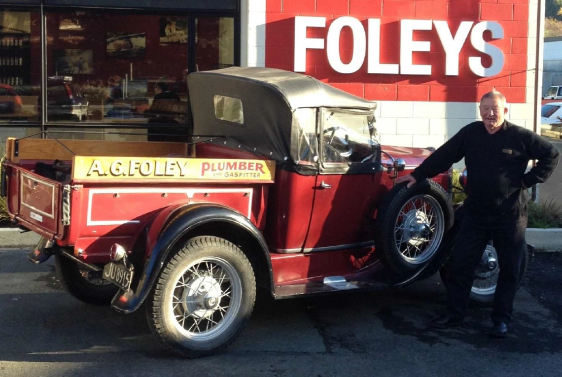 About Vintage Foleys truck with Brian
